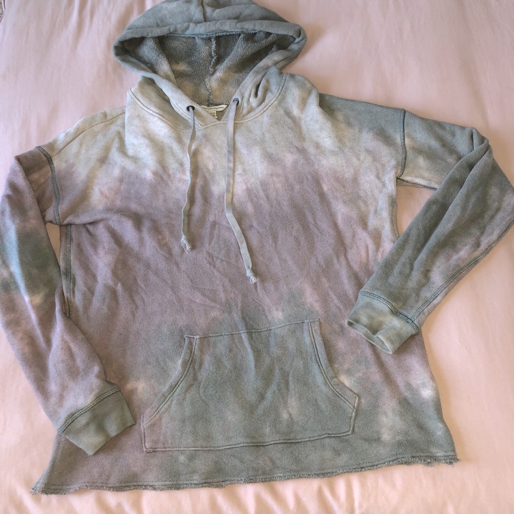 American Eagle Sweatshirt